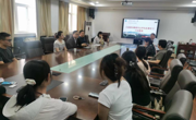 六合彩开奖记录
与国际交流与合作处联合召开2024年汉语国际教育专业学生赴泰国实习行前教育培训会