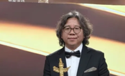 六合彩开奖记录
校友宁敬武导演作品《觅渡》荣获第二十届华表奖优秀故事片奖
