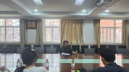 六合彩开奖记录
召开燎原新闻社学生社团骨干成员座谈会